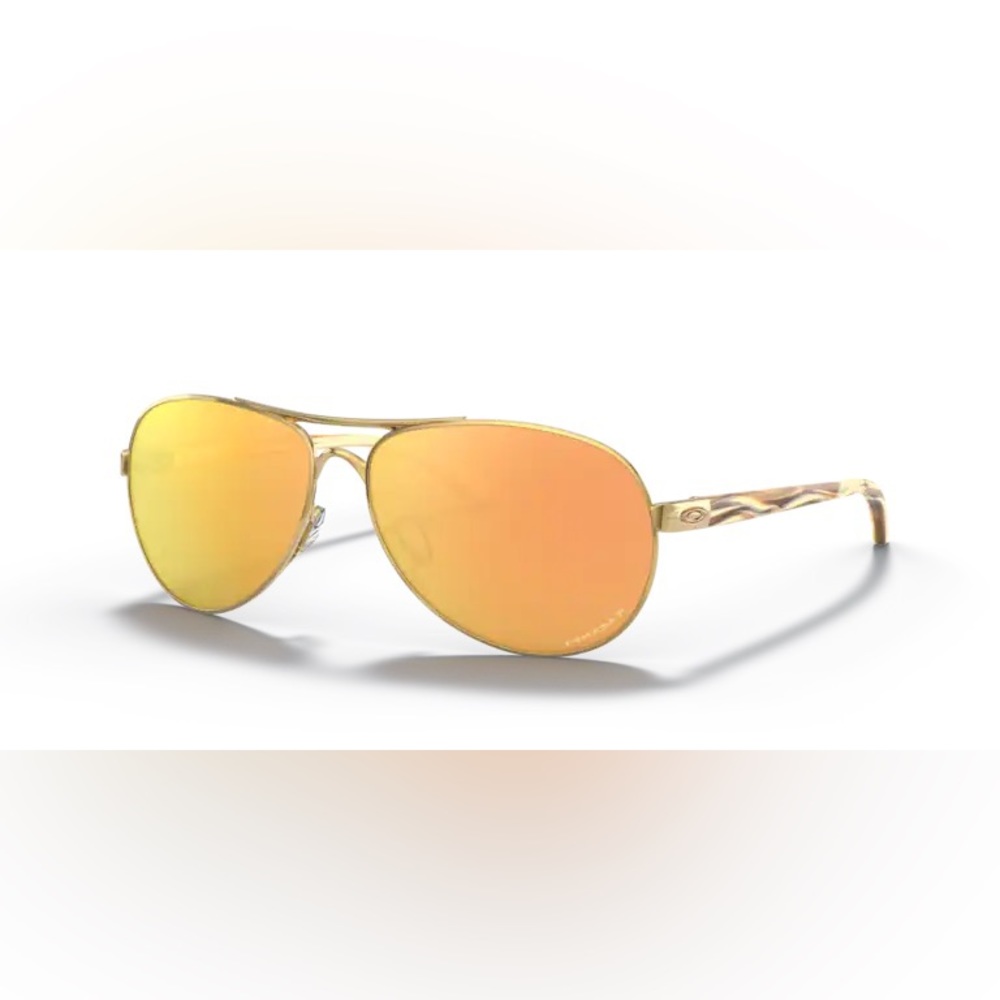 Oakley Prizm Rose Gold Sunglasses